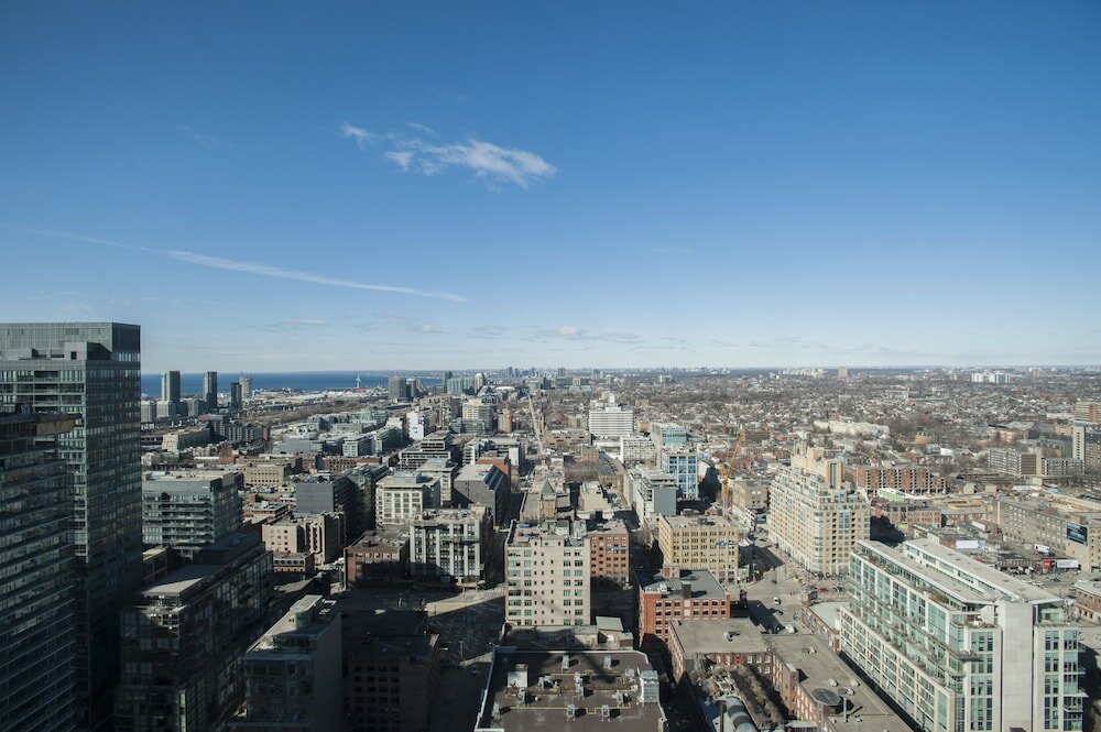 Фото Velvet Stays – Entertainment District