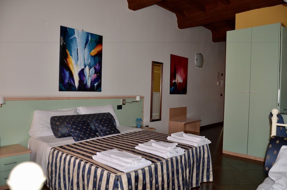 Фото L'Ippogrifo