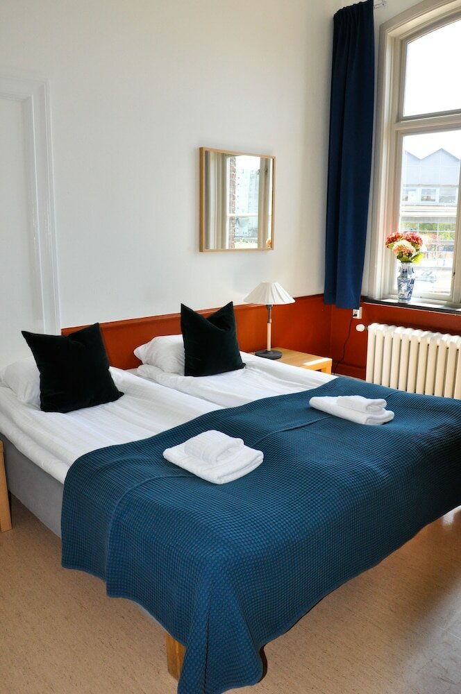 Фото Stationen Bed & Breakfast