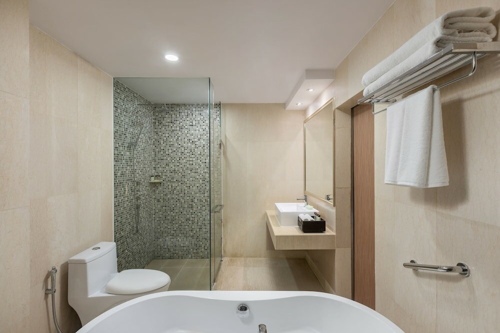 Фото Best Western Chinatown Hotel