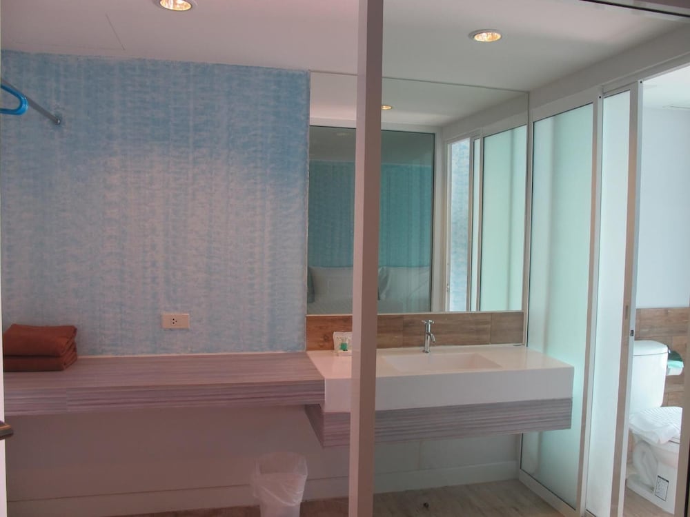 Фото Nantra Pattaya Baan Ampoe Beach