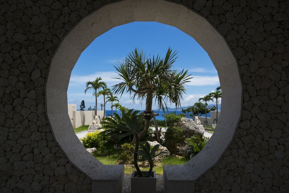 Фото Oriental Hills Okinawa