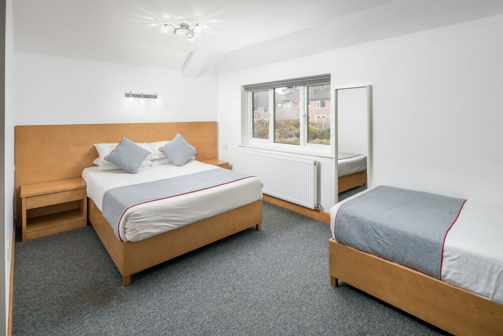 Фото Flexistay Aparthotel Sutton