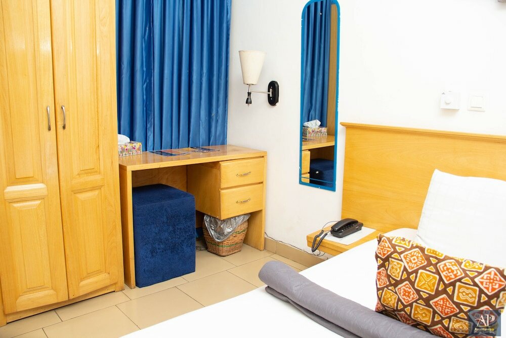 Фото Asantewaa Premier