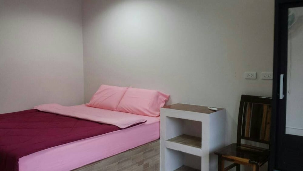 Фото Sairee Center Guesthouse