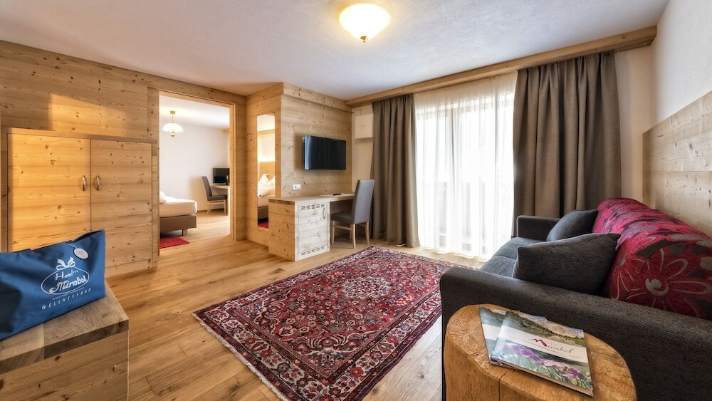 Фото Hotel Mirabel