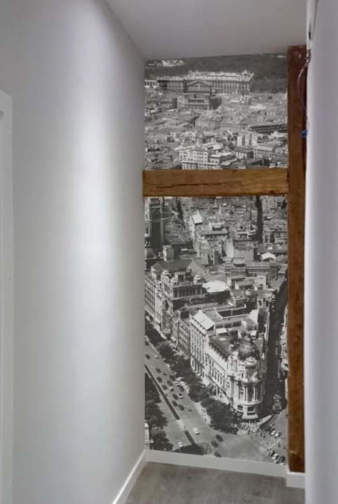 Фото Diezmadrid Hostal