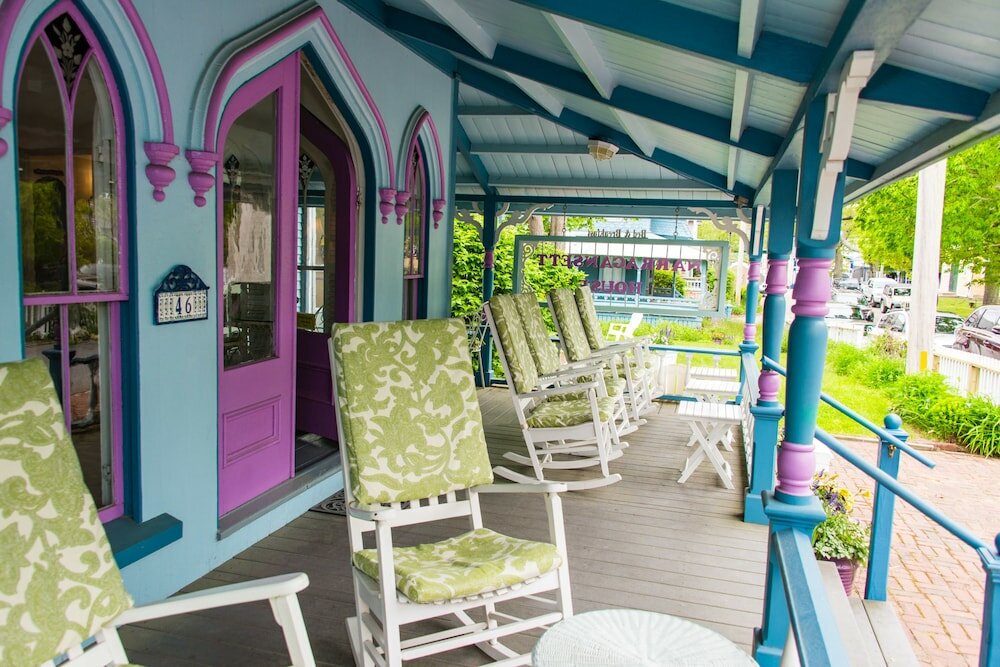 Фото Narragansett House