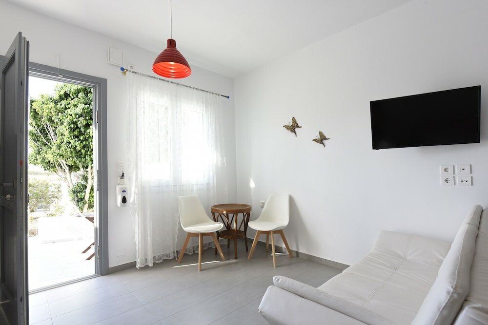 Фото Tsakanos Home