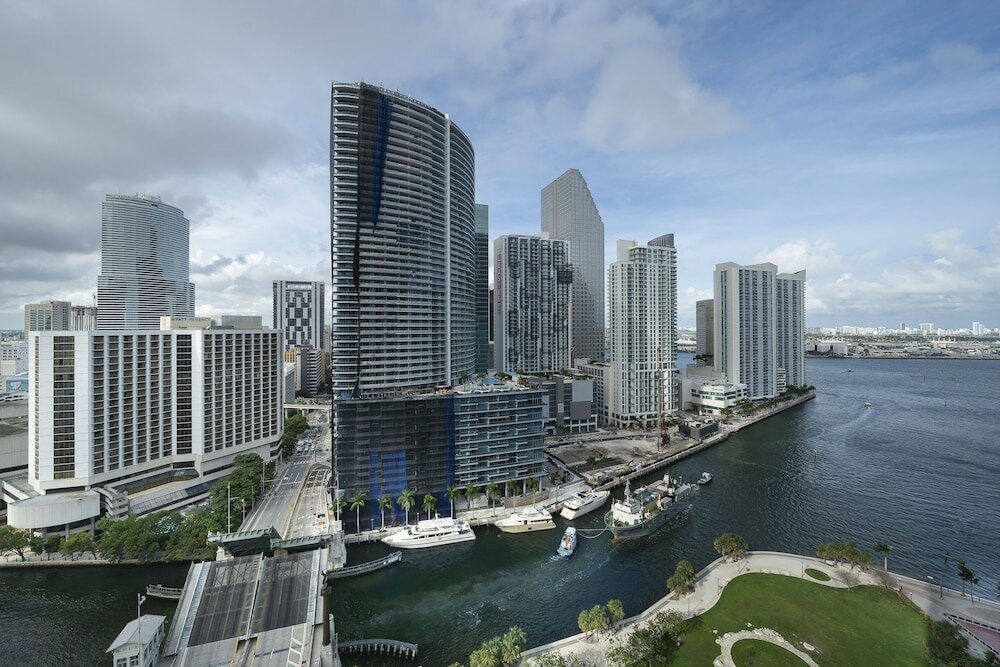 Фото Icon Residences by Sunnyside Resorts