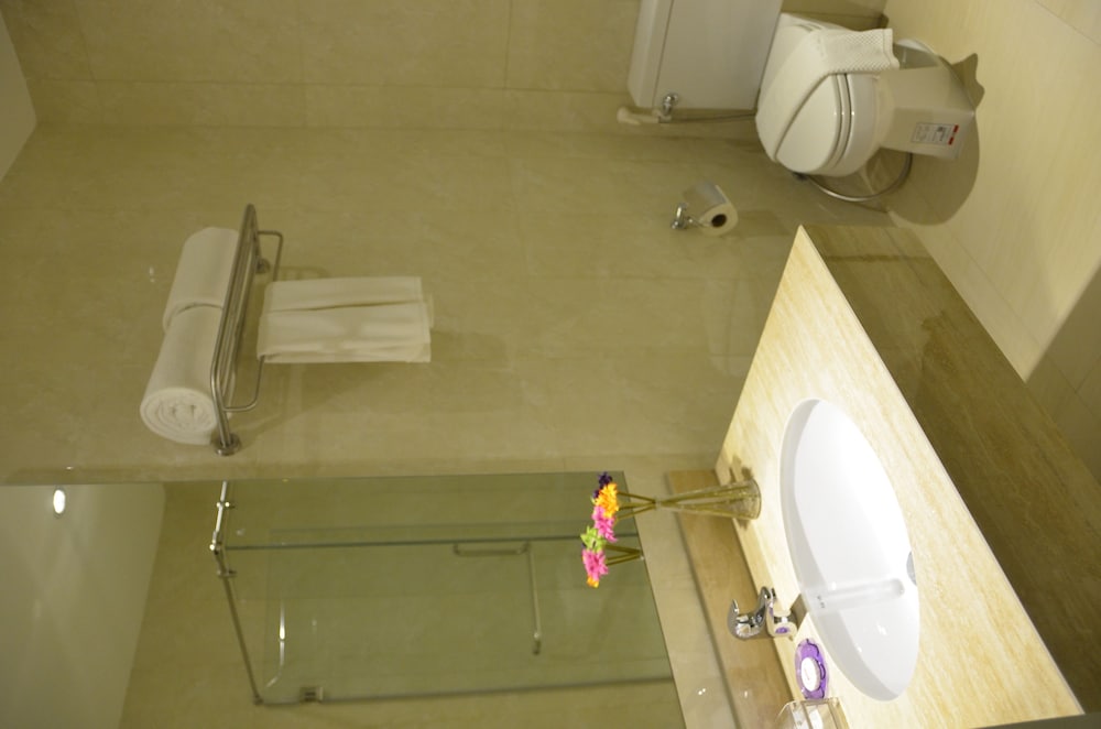 Фото The Scenery City Hotel