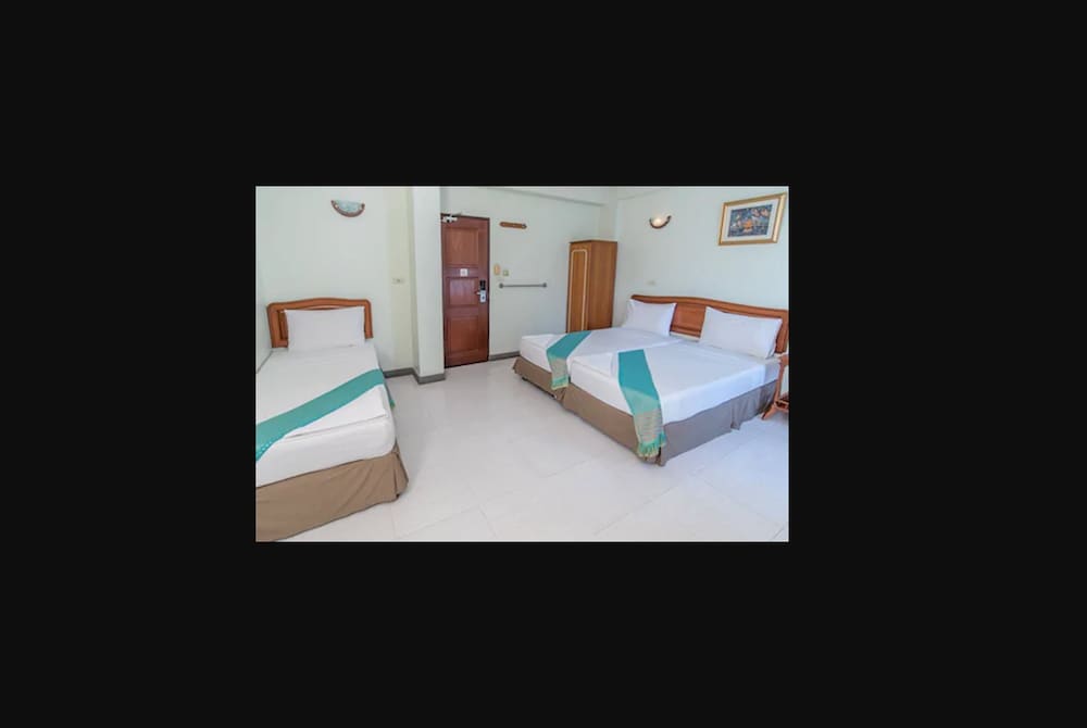 Фото New Siam II