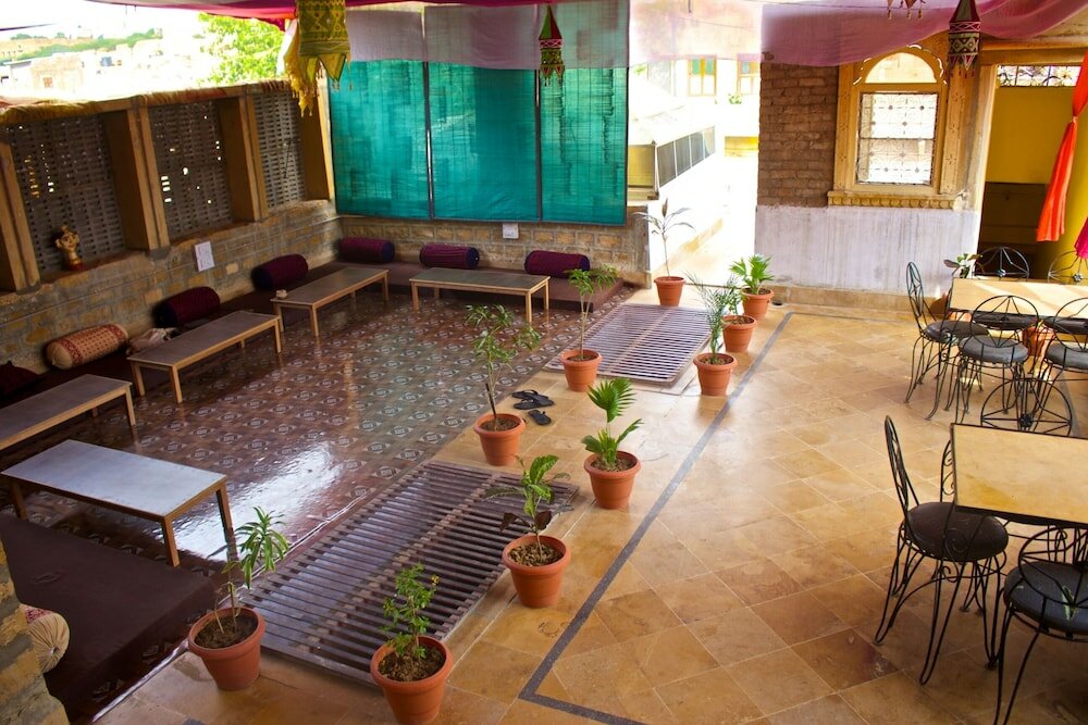 Фото Arya Haveli
