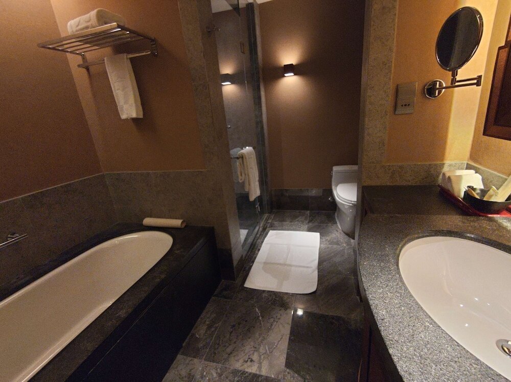 Фото Shangri-La Resort, Shangri-La