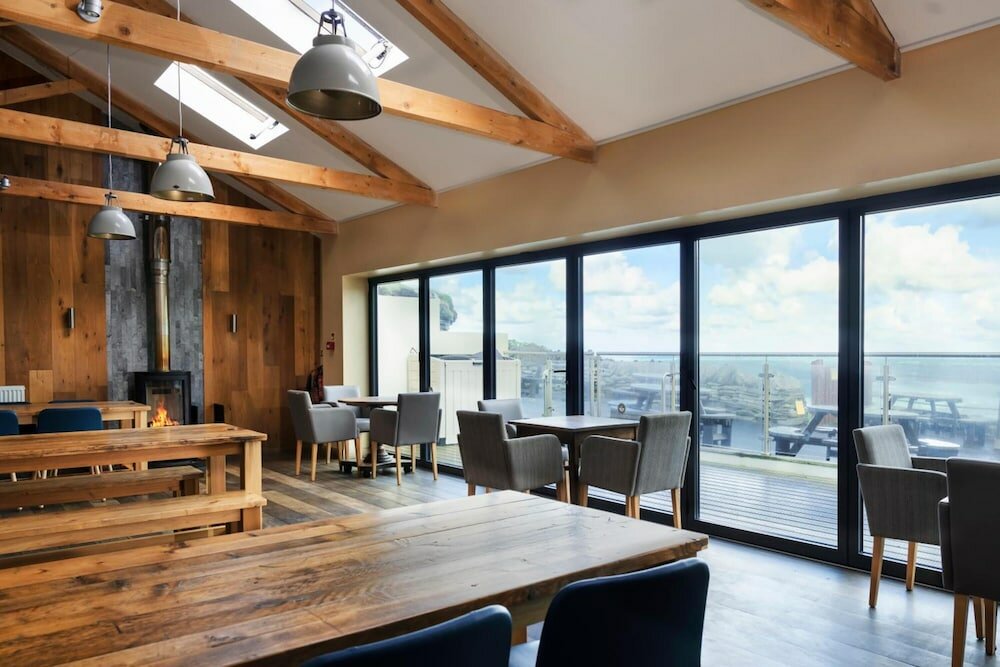 Фото The Port William