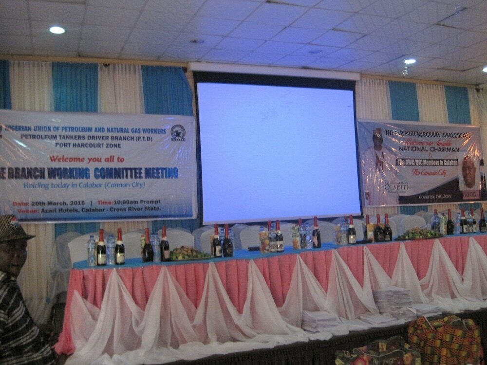 Фото Axari Hotel & Suites