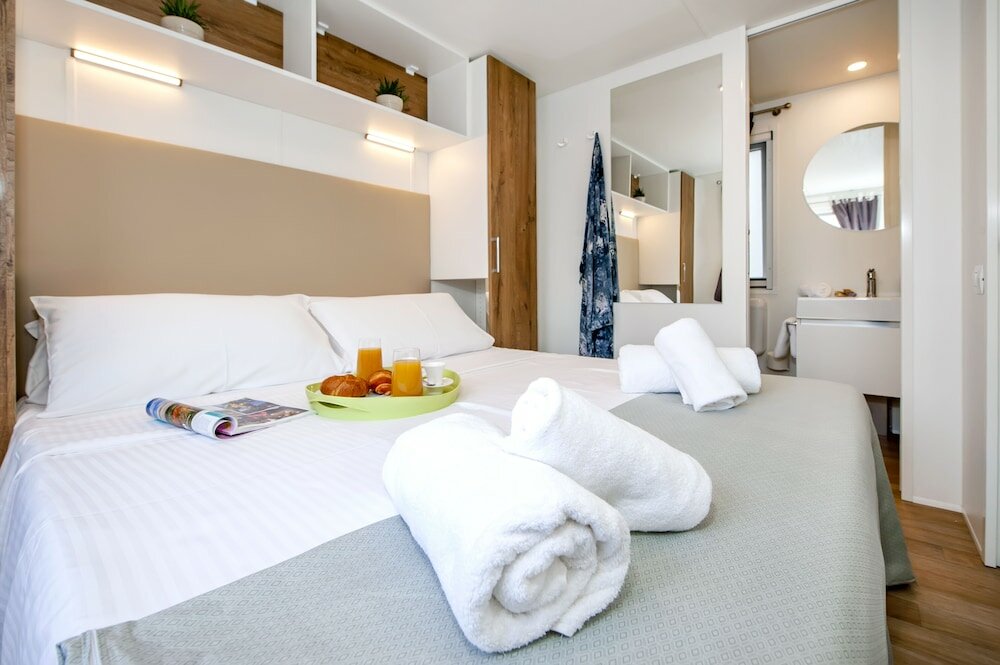 Фото Mobile Homes Adriatic Camping Bi Village