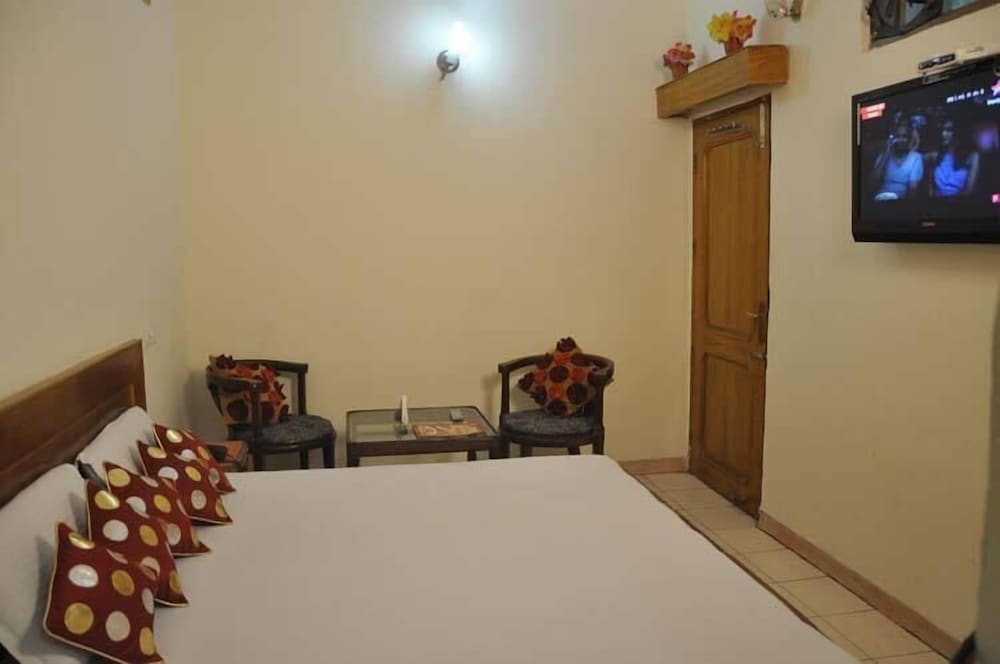 Фото Hotel City Plaza 3