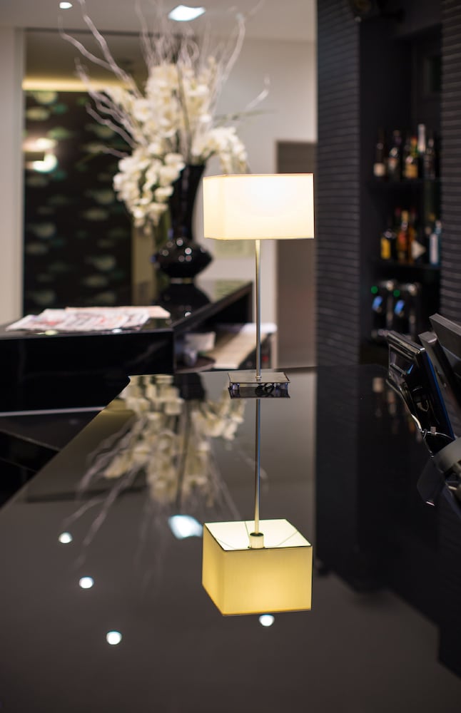 Фото Holiday Inn Express Lisboa Av. Liberdade