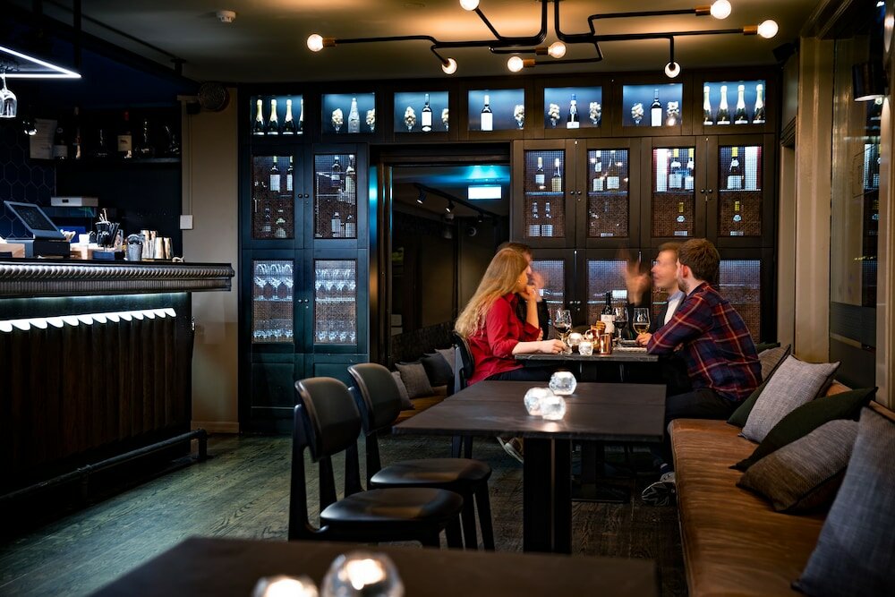 Фото Отель Kvosin Downtown