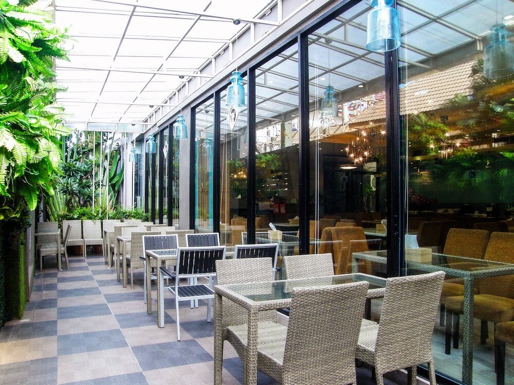 Фото D Day Resotel Pattaya