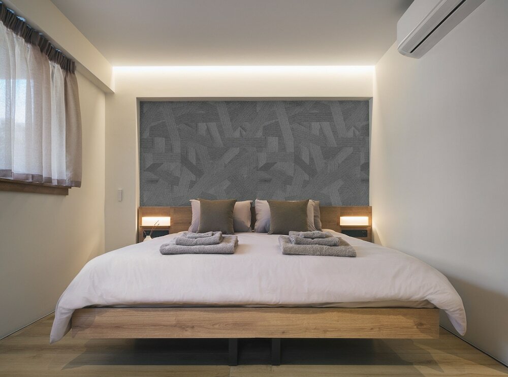 Фото 3 Olive Trees