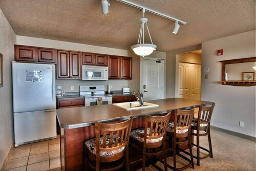 Гостиница Unit 302 2 Bd 2 Ba Condo