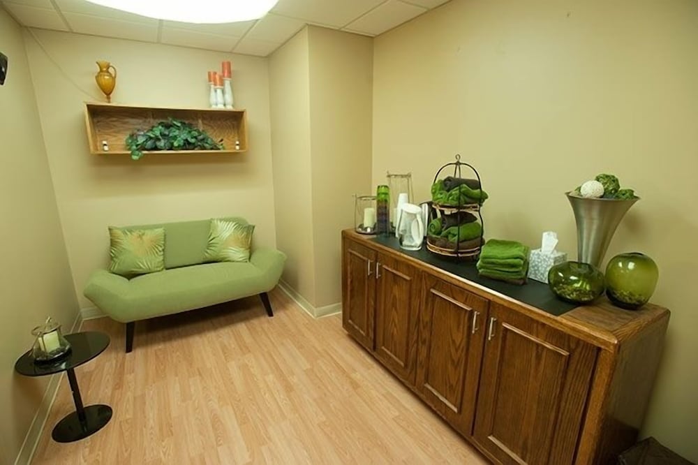 Фото The Biggest Loser Resort Niagara