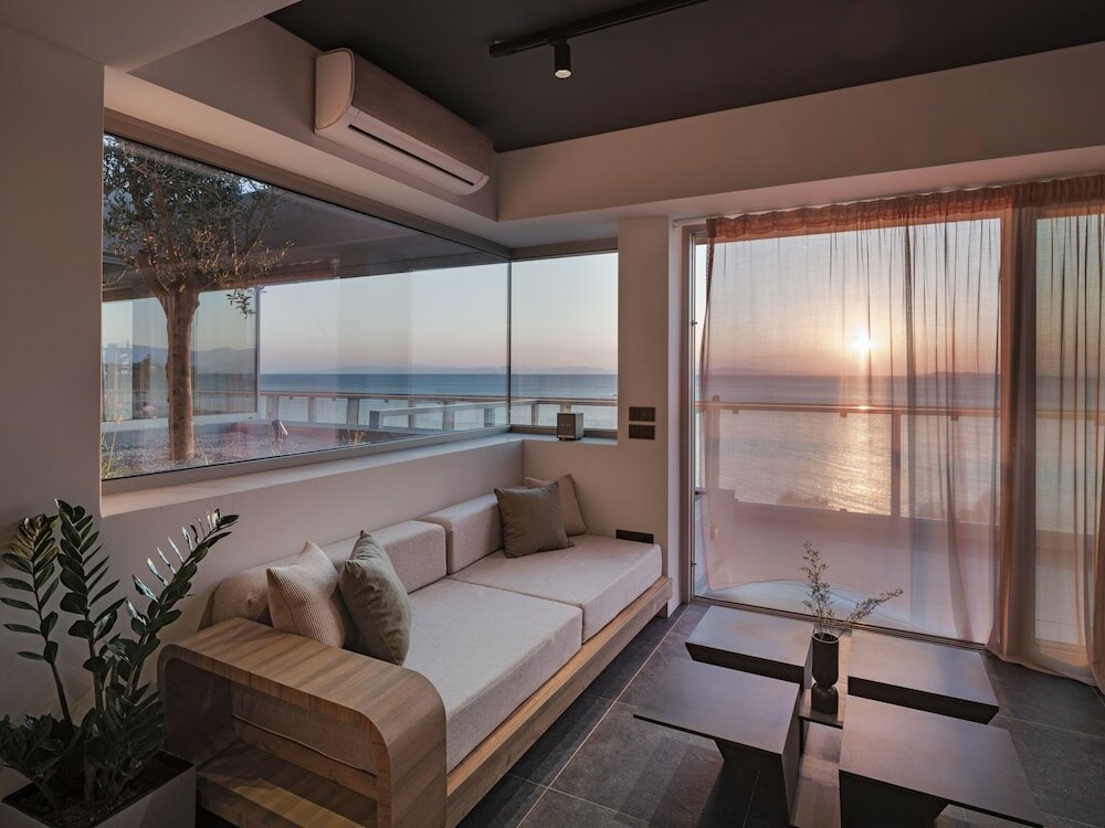 Фото 3 Olive Trees