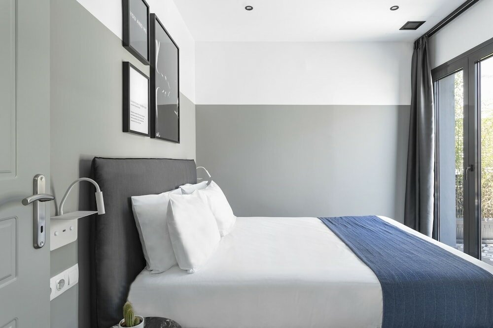 Фото Play Theatrou Athens