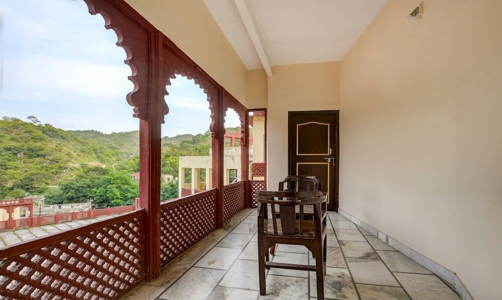 Фото Treebo Trend Hotel Kumbhal Castle With Valley View