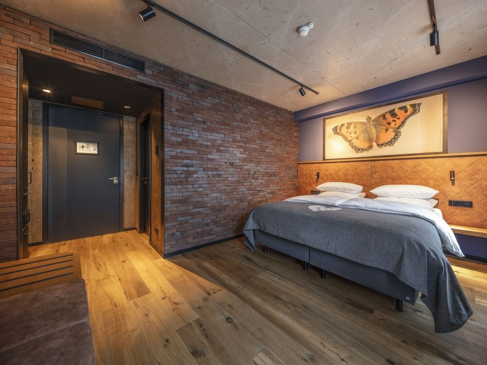 Фото Liebesbier Urban Art & Smart Hotel