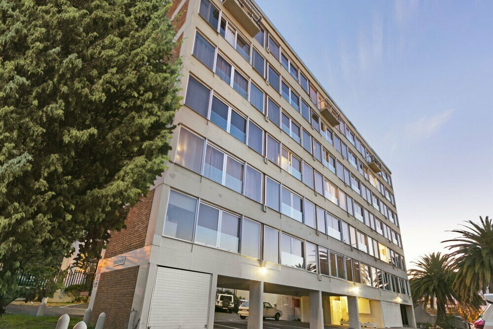 Hotel Greenpark Studio, Capetown, photo