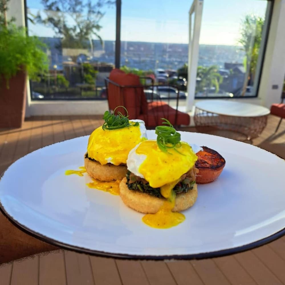 Фото Rok Hotel Kingston Tapestry Collection by Hilton