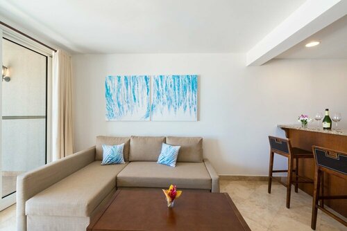 Гостиница La Vista Azul Modern Condo Ocean Views на Тёрксе и Кайкосе