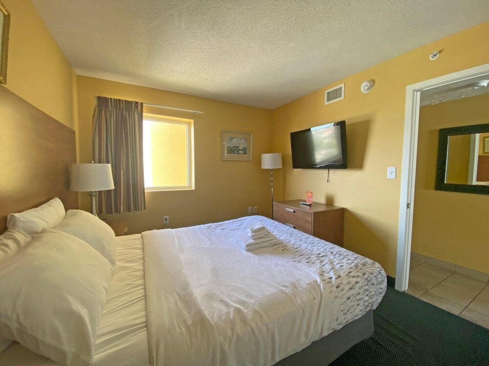 Фото Camelot by the Sea by Palmetto Vacations