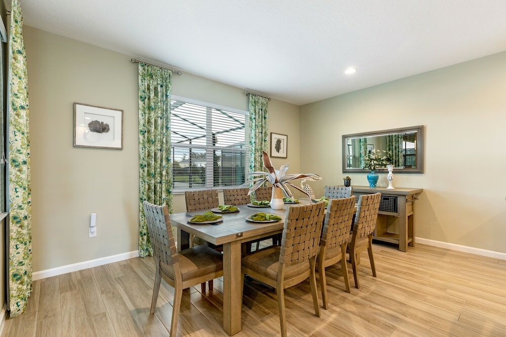 Фото Lake Breeze 6 Bedrooms