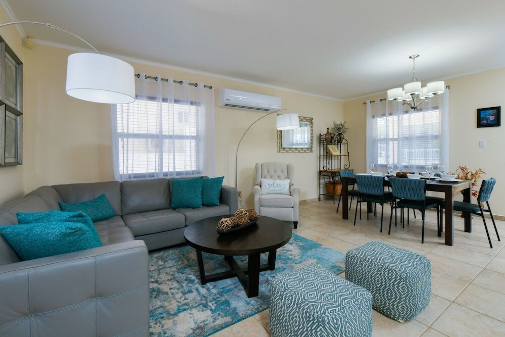 Фото Stylish Villa, Private Pool, BBQ, Privacy