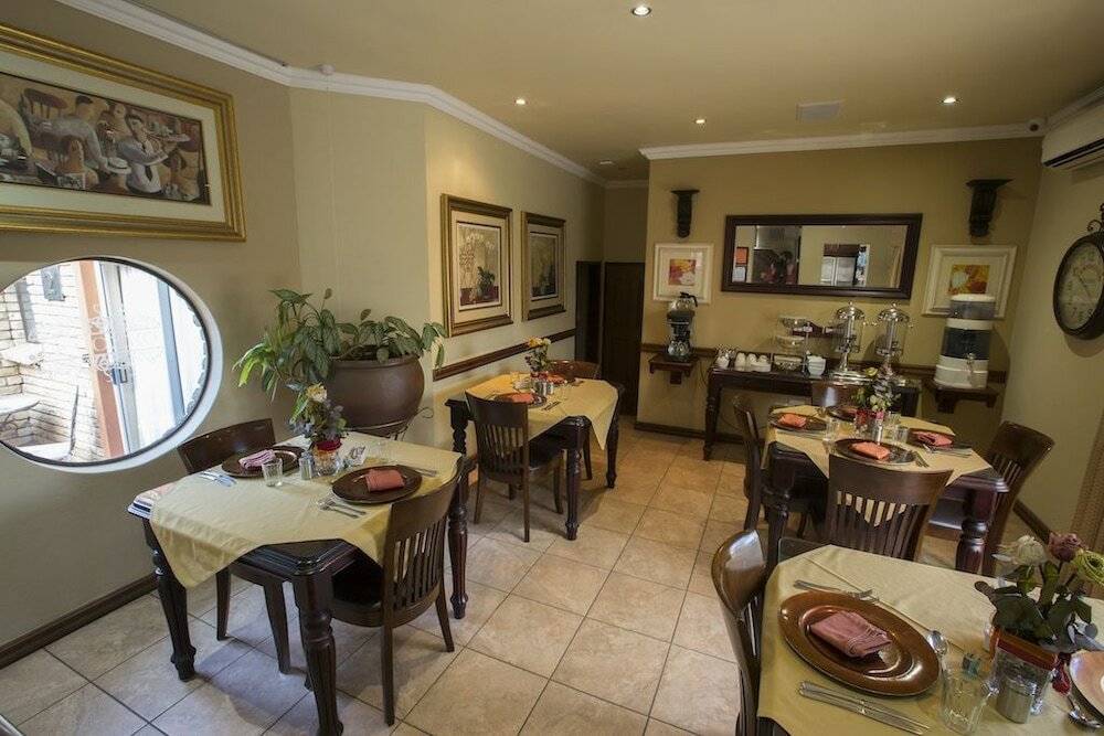 Фото Le Cozmo Guest House