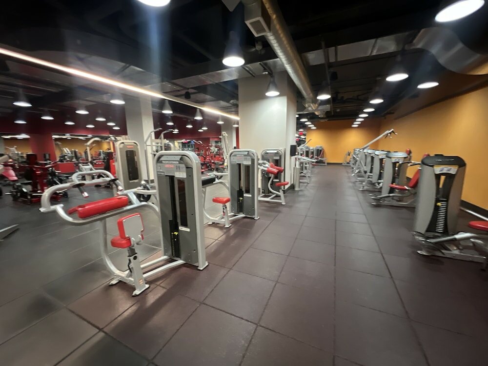 Фото Canada Suites - 832 Bay St