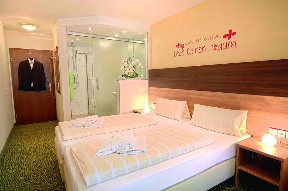 Фото Hotel Waldachtal