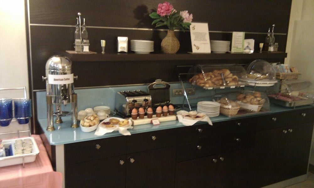 Фото Hotel Kristall