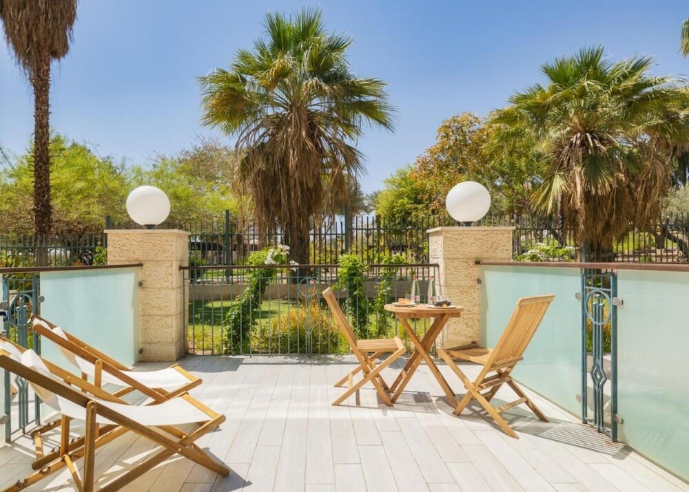 Фото Brown Red Sea