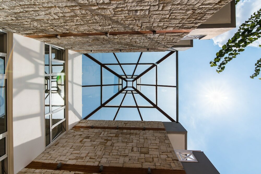 Фото Vagelis Comfort Apartments