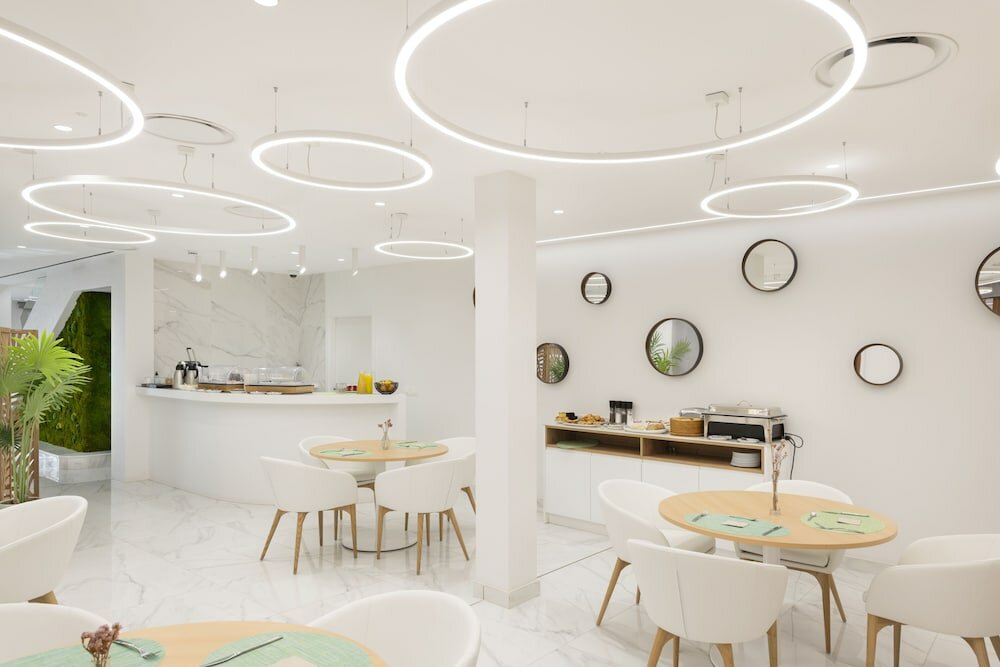 Фото Odyssey Rooms