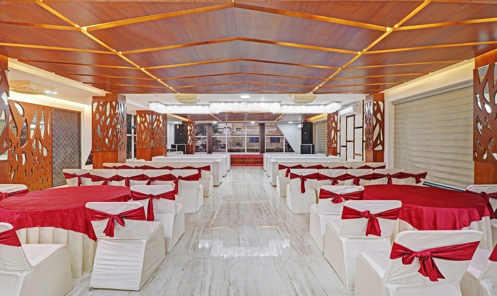 Фото Treebo Trend Kanopy Greens