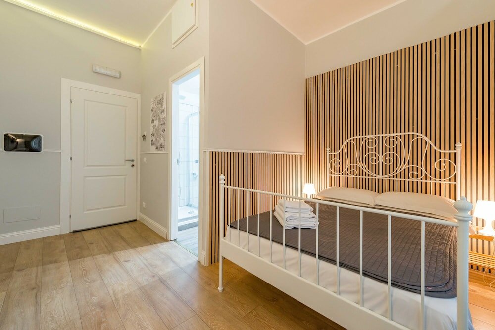 Фото Un Attimo a Roma B&b