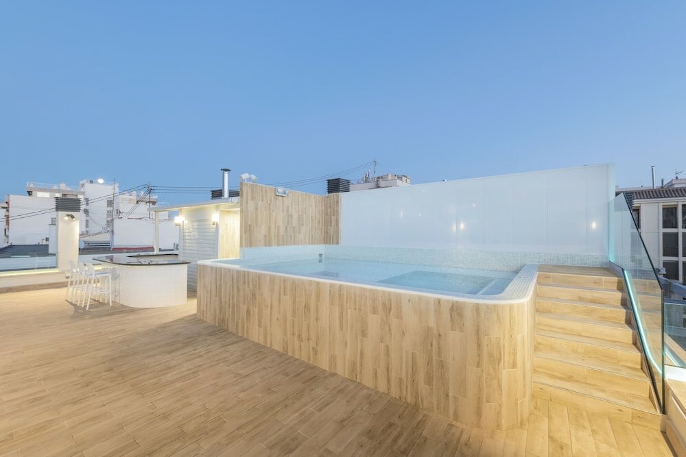 Фото Odyssey Rooms