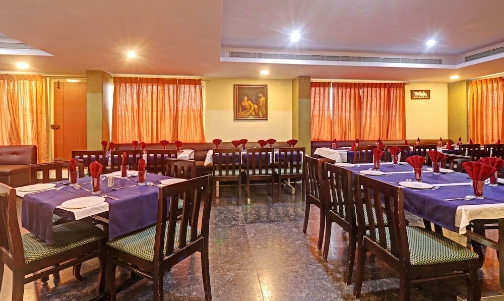 Фото Treebo Trend Msr International