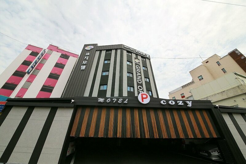 Гостиница Suwon Cozy в Сувоне